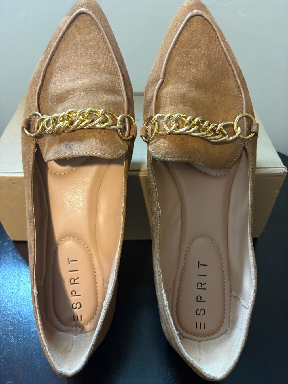Women's 8.5 M Suede Esprit Loafers